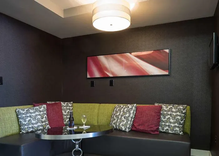 Worthington Hotel 3*