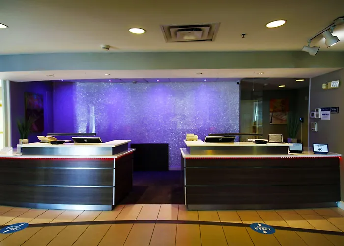 Worthington Hotel 3*