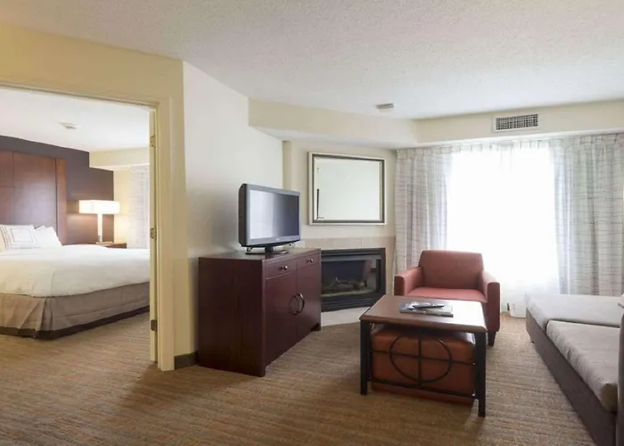 Worthington Hotel 3*
